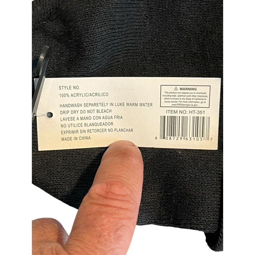 Minky Accessories Beannie Cap Womens One Size Black Acrylic Knit NWT - Picture 3 of 4